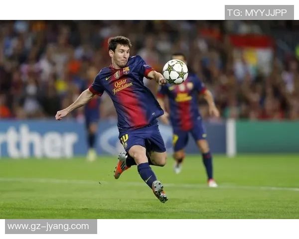 推荐一百位足球明星盘点他们的辉煌成就与精彩瞬间