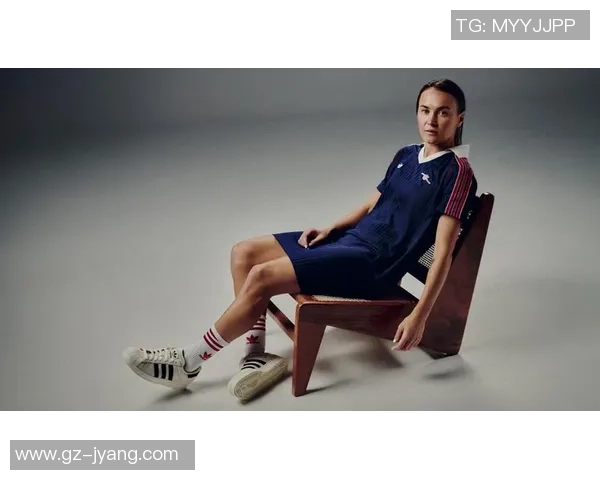 时尚与运动完美结合足球明星女款服装推荐指南 时尚与运动完美结合足球明星女款服装推荐指南